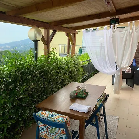 Apartment Casa Maia La Spezia