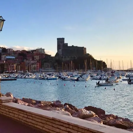 Casa Maia * ラ・スペツィア